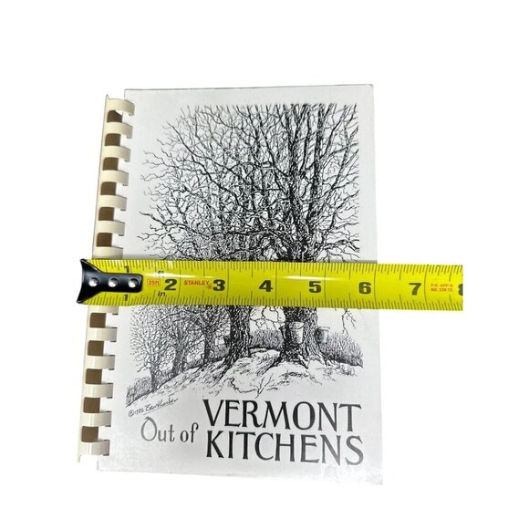 Vintage Out Of Vermont Kitchens Cookbook St. Pauls Catholic 19th Edition 1999 - Picture 13 of 16